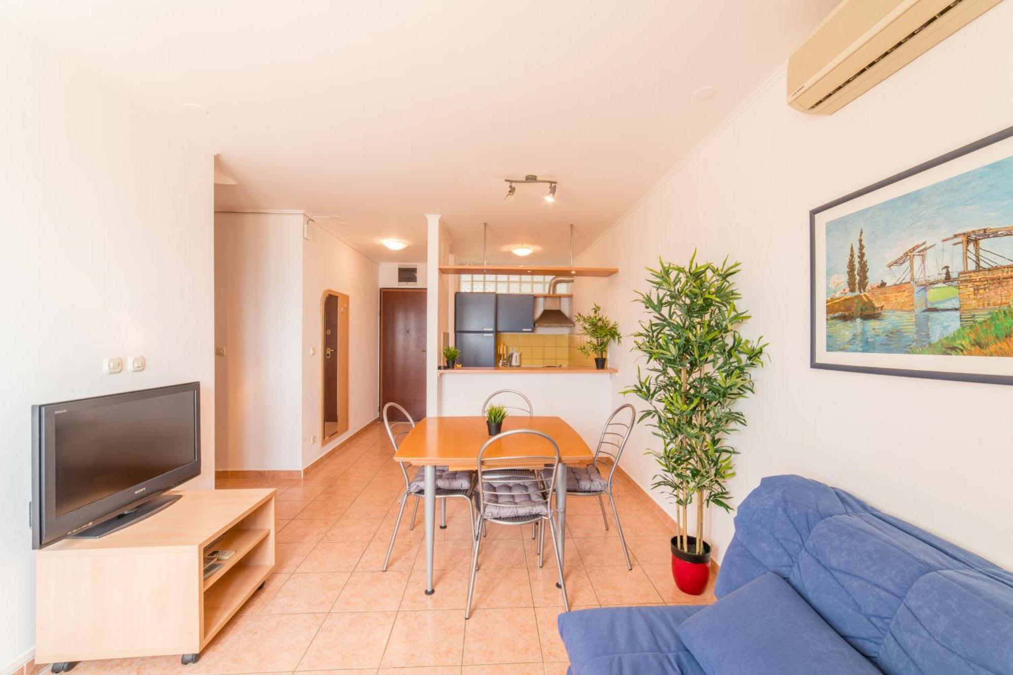 M Apartament *