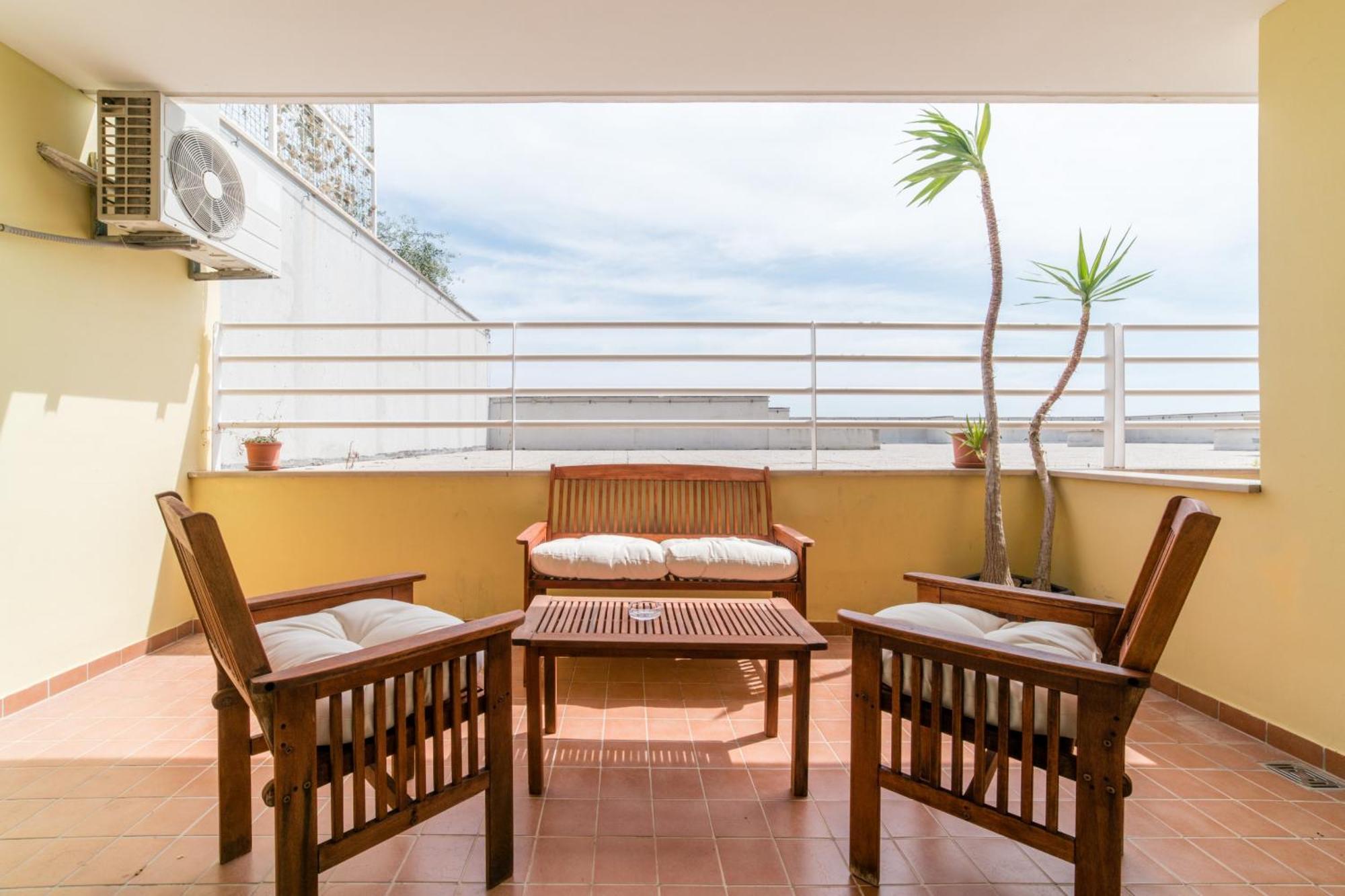 Apartament M *